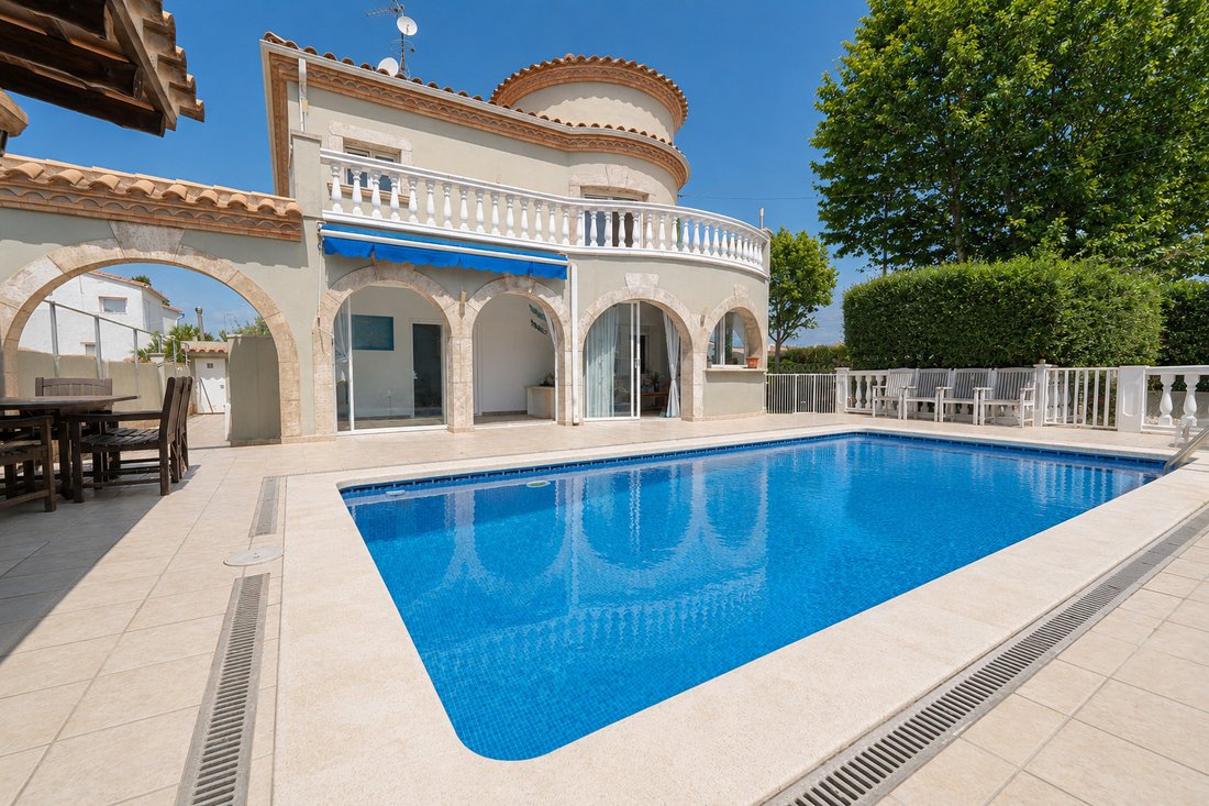 House in Empuriabrava, Catalonia, Spain 1 - 18337269