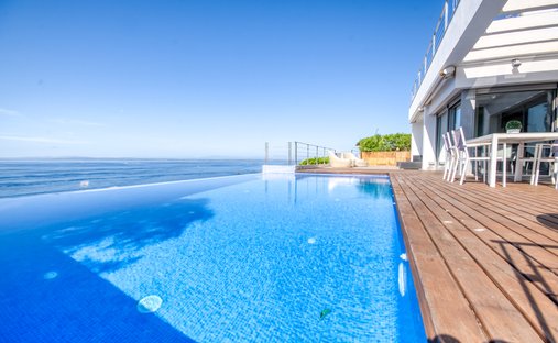 Villa in Roses, Catalonia, Spain 1