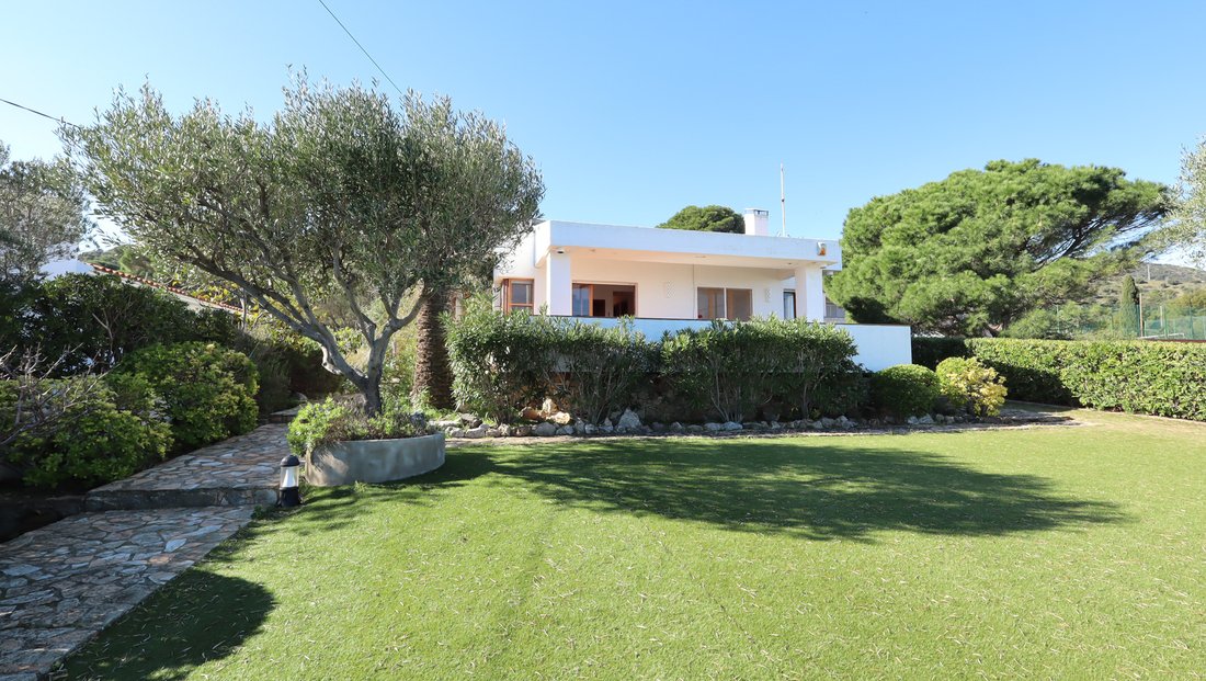 House in Roses, Catalonia, Spain 2 - 18337580