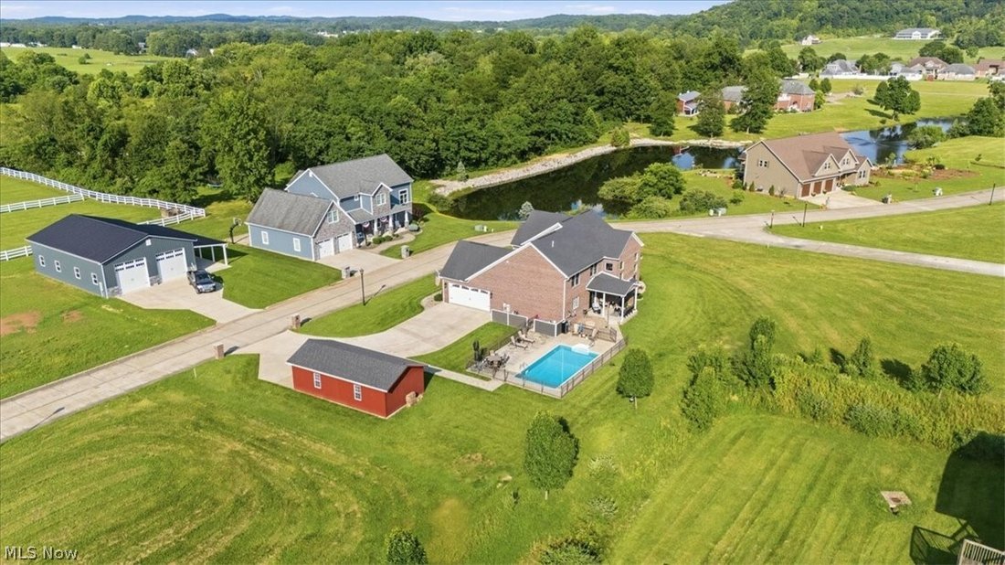 House in Mineral Wells, West Virginia, United States 5 - 18339967