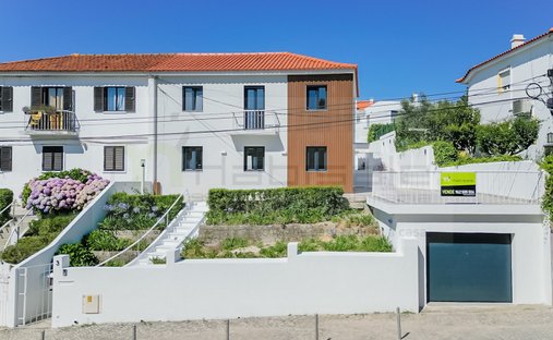 House in Belas, Lisbon, Portugal 1