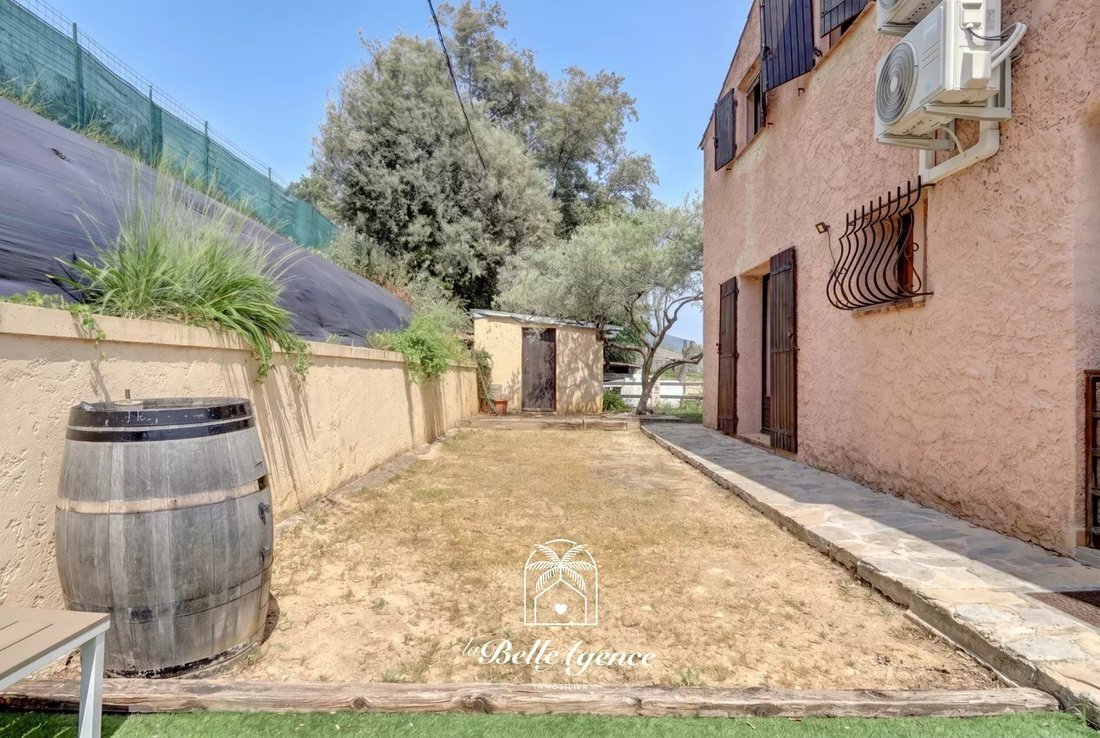 House in Saint-Laurent-du-Var, Provence-Alpes-Côte d'Azur, France 5 - 17918509