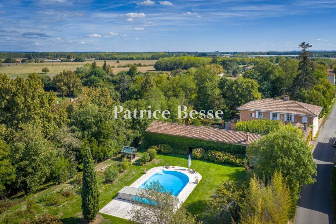 House in Saint-Nicolas-de-la-Grave, Occitania, France 3 - 18340171