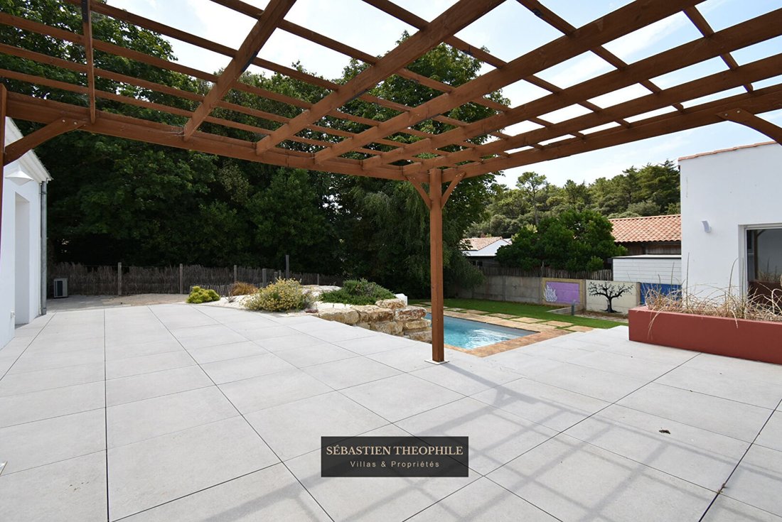Villa in Arrondissement of Les Sables-d'Olonne, Pays de la Loire, France 5 - 18346749