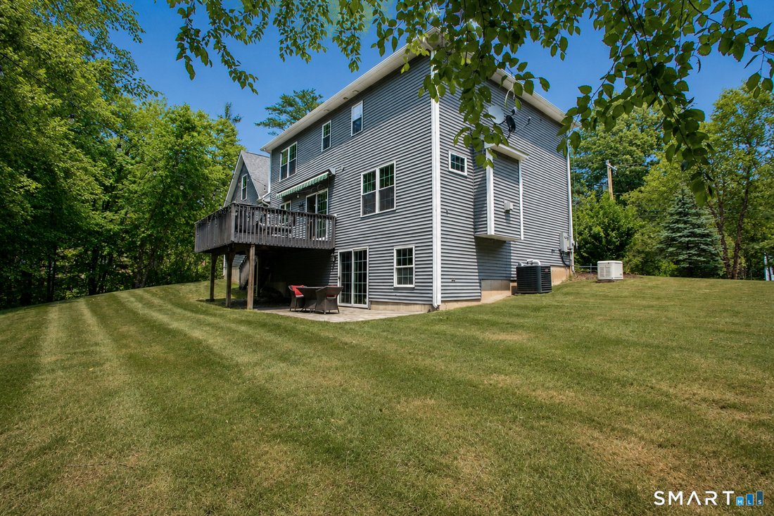 House in Simsbury, Connecticut, United States 2 - 18296892