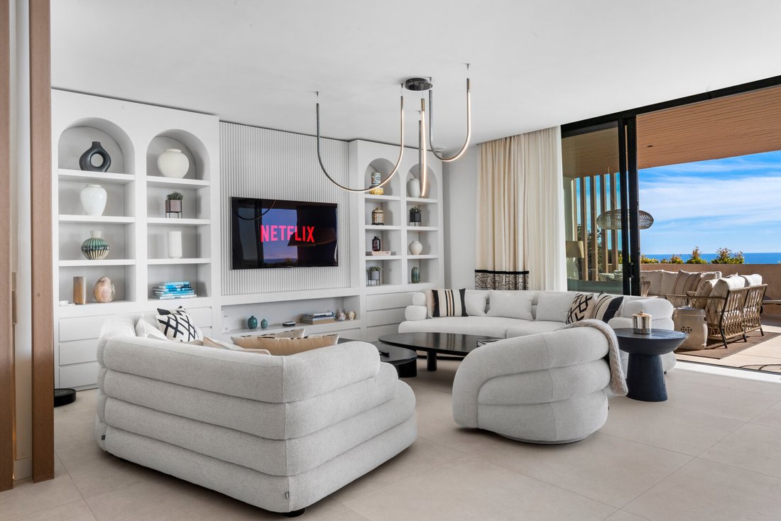 Villa in Sierra Blanca, Marbella, Spain 5 - 18344061