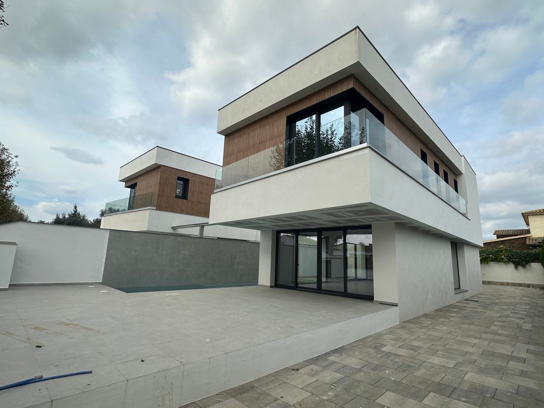 House in Empuriabrava, Catalonia, Spain 3 - 18337065