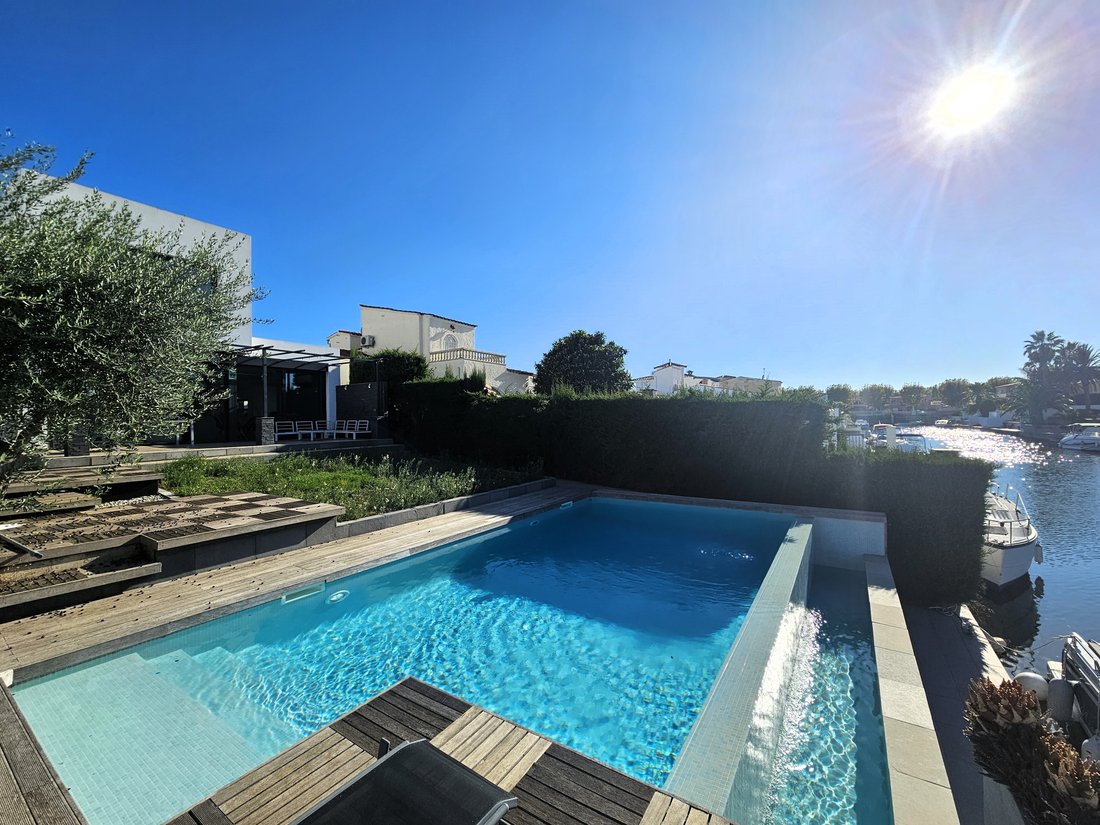 House in Empuriabrava, Catalonia, Spain 3 - 18337563