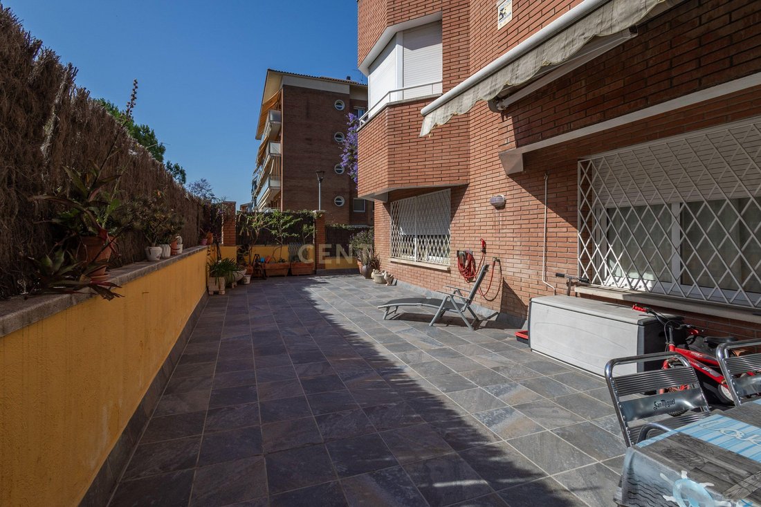 Apartment in Sant Feliu de Llobregat, Catalonia, Spain 5 - 18344445