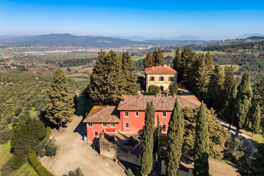 House in Lastra a Signa, Tuscany, Italy 1 - 15500873