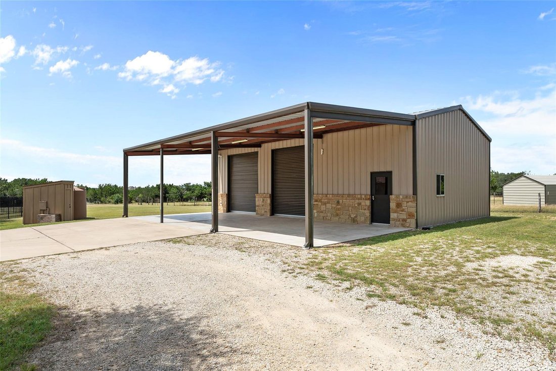 House in Liberty Hill, Texas, United States 4 - 18345463