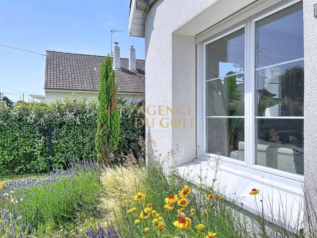 House in Cucq, Hauts-de-France, France 1 - 18336119