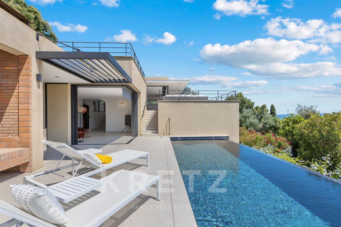 Villa in Le Lavandou, Provence-Alpes-Côte d'Azur, France 2 - 18340370