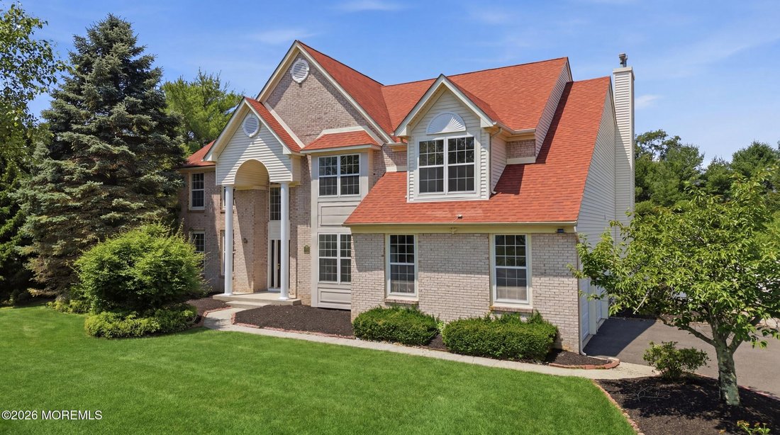 House in Freehold Township, New Jersey, United States 1 - 18296559