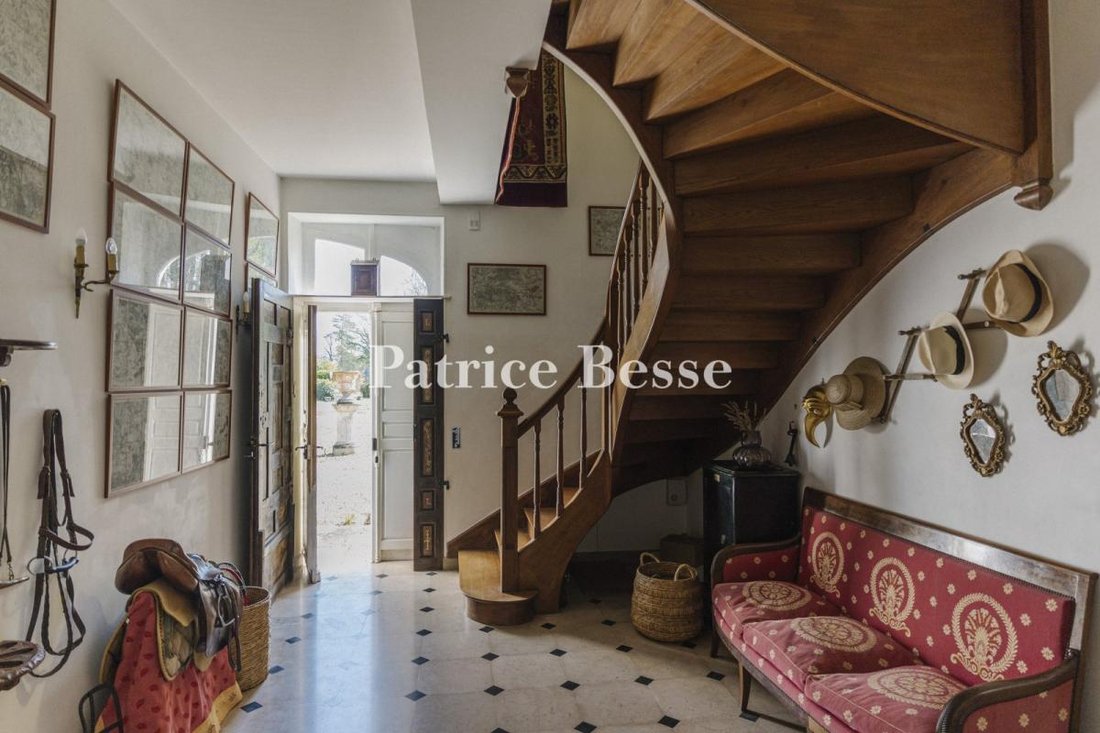 House in Cité Médiévale, La Charité-sur-Loire, France 3 - 18340904