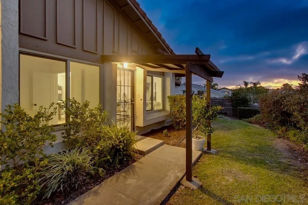Condo in Encinitas, California, United States 2 - 18345629