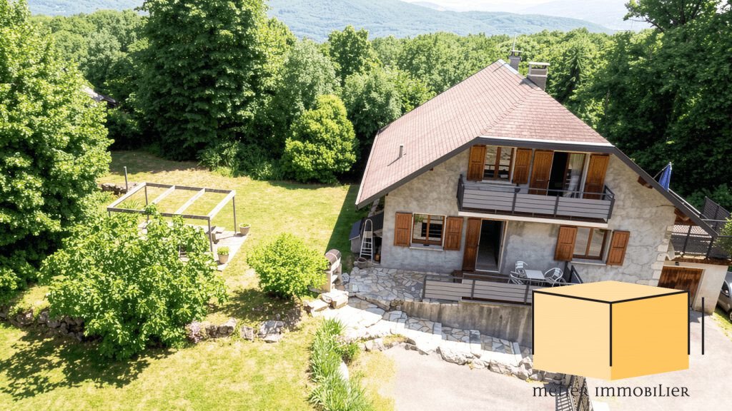 House in La Chapelle-du-Mont-du-Chat, Auvergne-Rhône-Alpes, France 1 - 18342017
