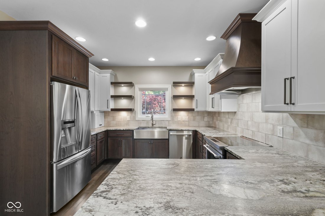 House in Carmel, Indiana, United States 3 - 18177830