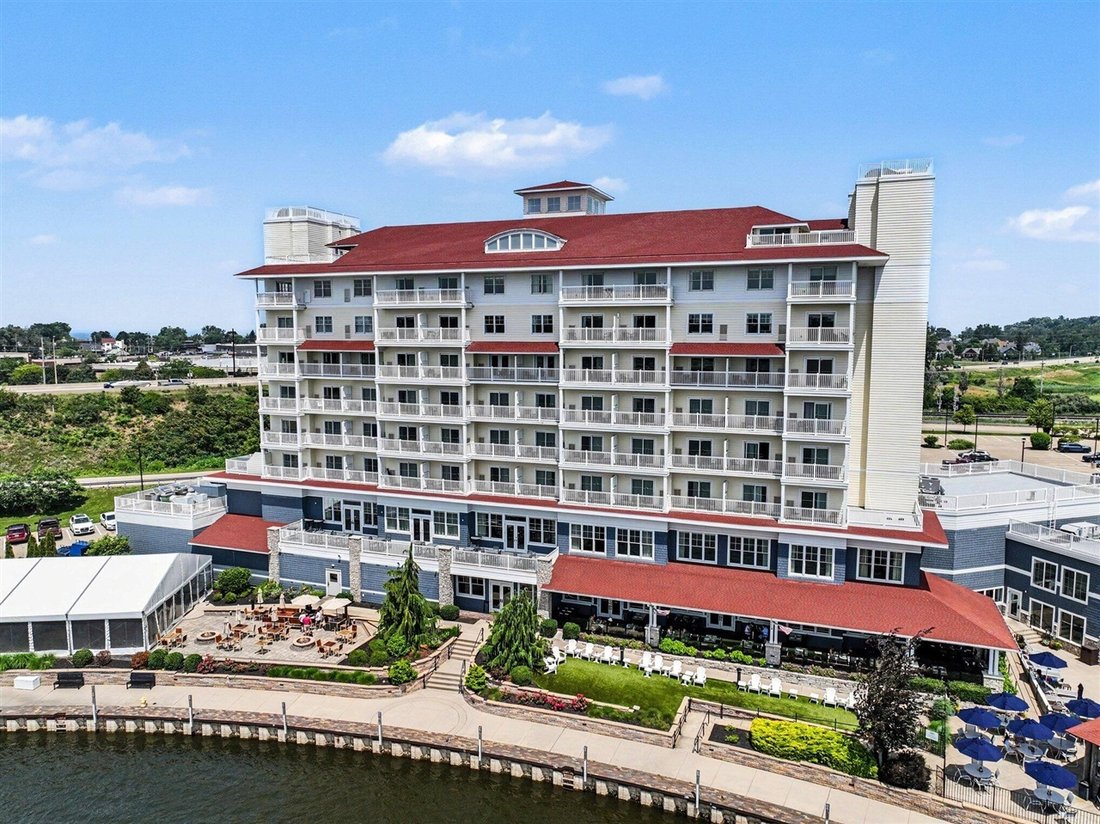 Condo in St. Joseph, Michigan, United States 1 - 18342237