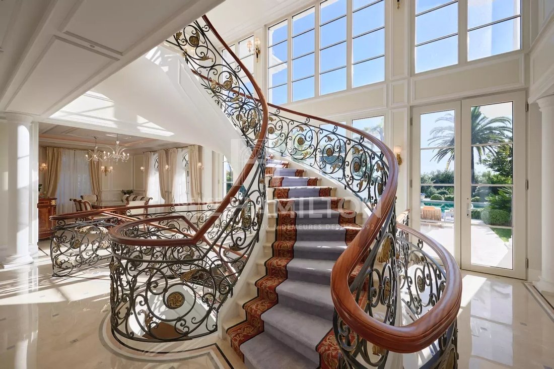 Villa in La Maure-Super Cannes, Vallauris, France 4 - 18120203