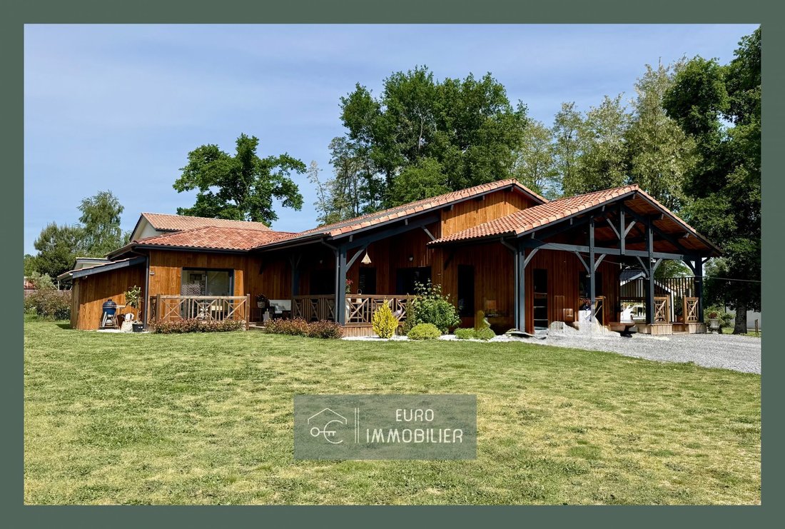 Haus in Roaillan, Neu-Aquitanien, Frankreich 1 - 18348779