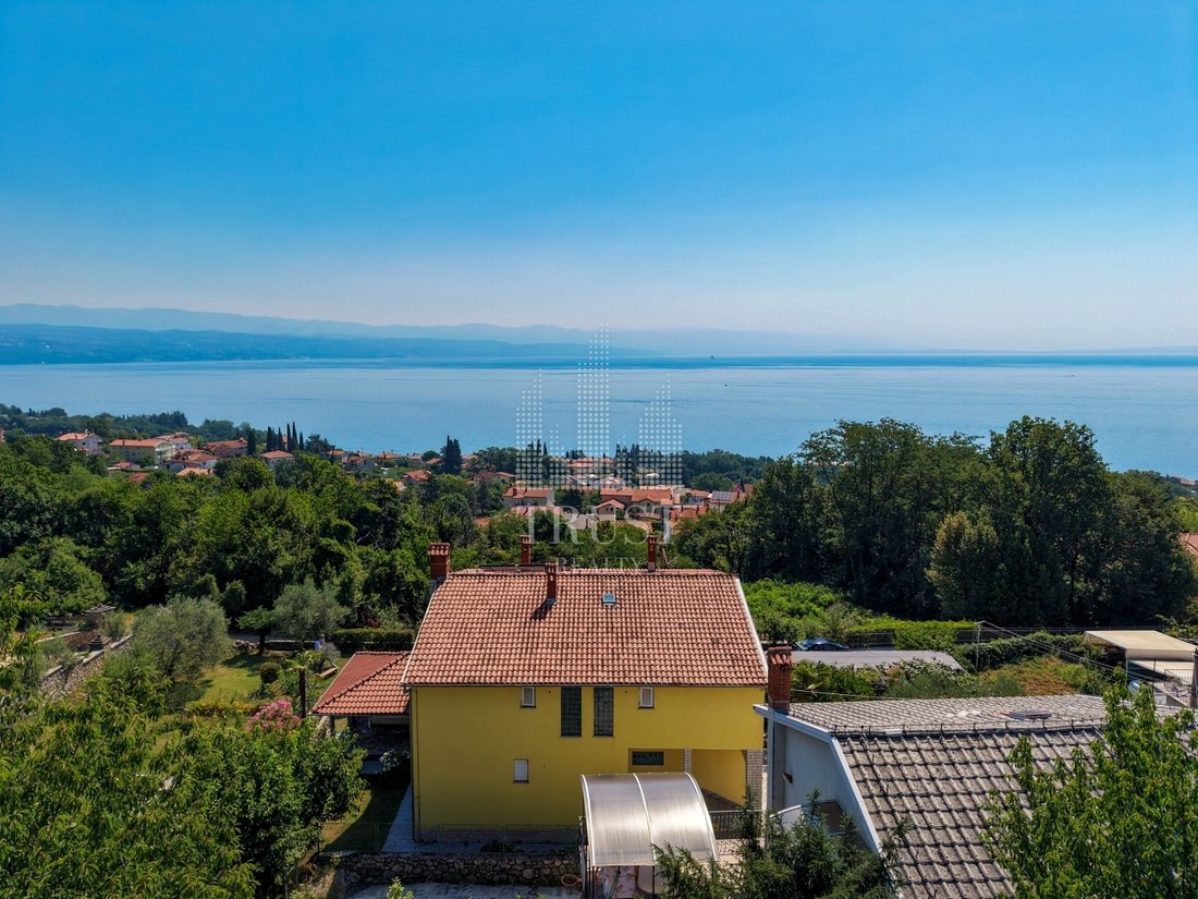 House in Grad Opatija, Primorje-Gorski Kotar County, Croatia 1 - 18341035