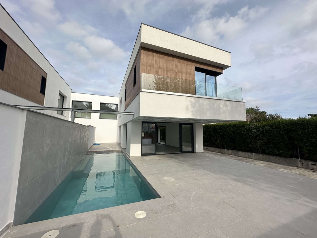 House in Empuriabrava, Catalonia, Spain 1 - 18337065