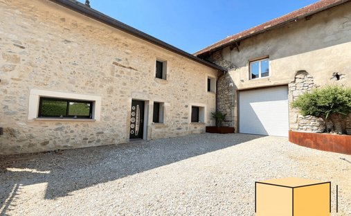 Casa a Centre et Est, Belley, Francia 1