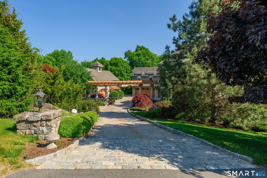 House in Danbury, Connecticut, United States 4 - 18346237