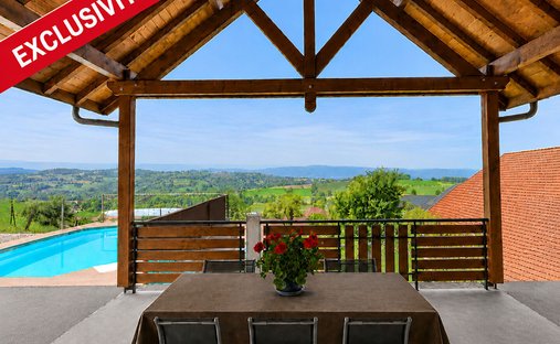 Villa in Gruffy, Auvergne-Rhône-Alpes, France 1