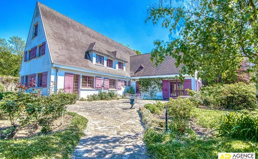 House in Le Chesnay, Le Chesnay-Rocquencourt, France 1