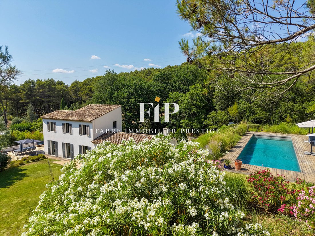 Villa in Granettes-Jauberte-Sainte Anne, Aix-en-Provence, France 2 - 18341503