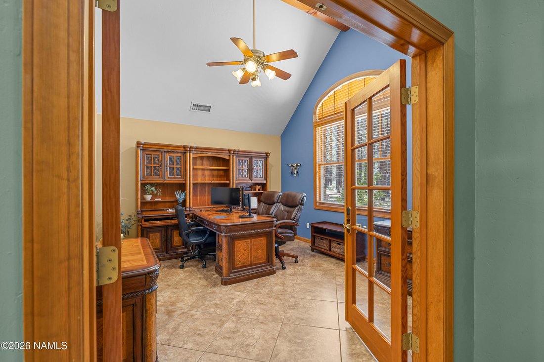 House in Flagstaff, Arizona, United States 5 - 18348989