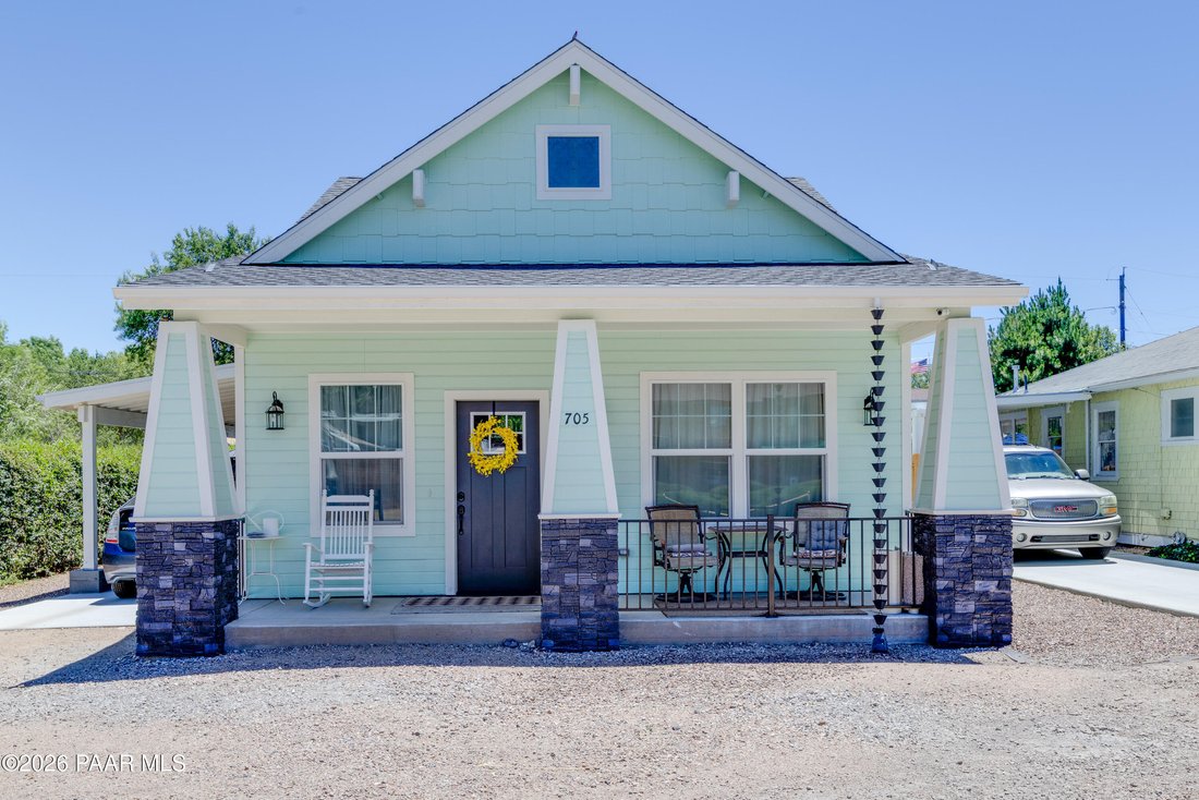 Prescott, Arizona, United States 1 - 18326672