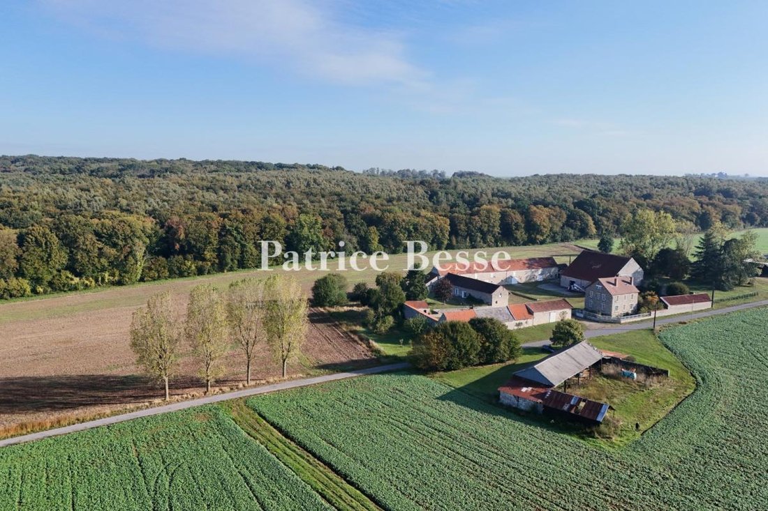 Rancho en Chateau, Villers-Cotterêts, Francia 1 - 18340975