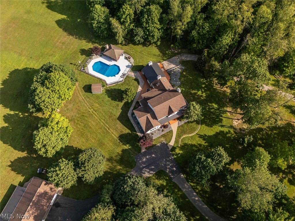 House in Columbiana, Ohio, United States 2 - 18349373
