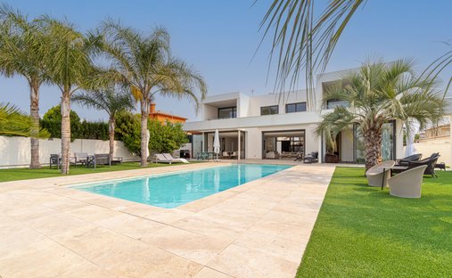 Villa à Empuriabrava, Catalogne, Espagne 1
