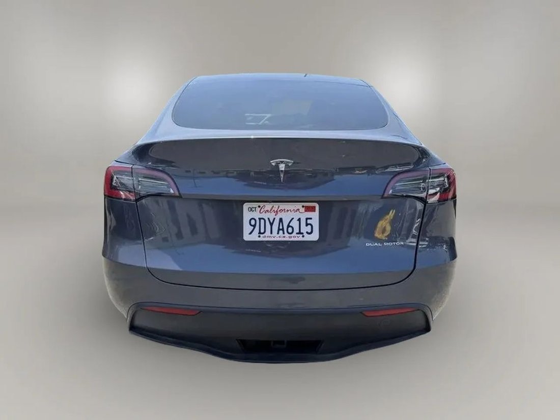 Suv in Riverside, CA, United States 5 - 18344889