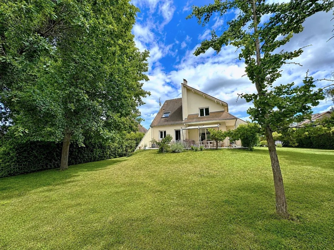 House in Le Plessis-Trévise, Ile-de-France, France 1 - 18336971