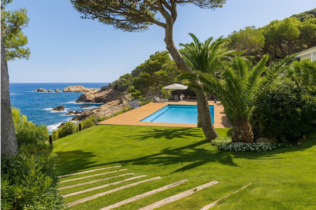 Villa in Begur, Catalonia, Spain 3 - 18335336