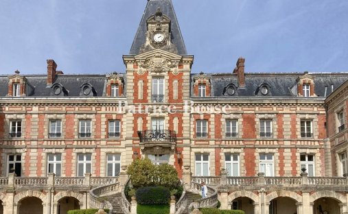 Apartment in Pringy, Ile-de-France, France 1