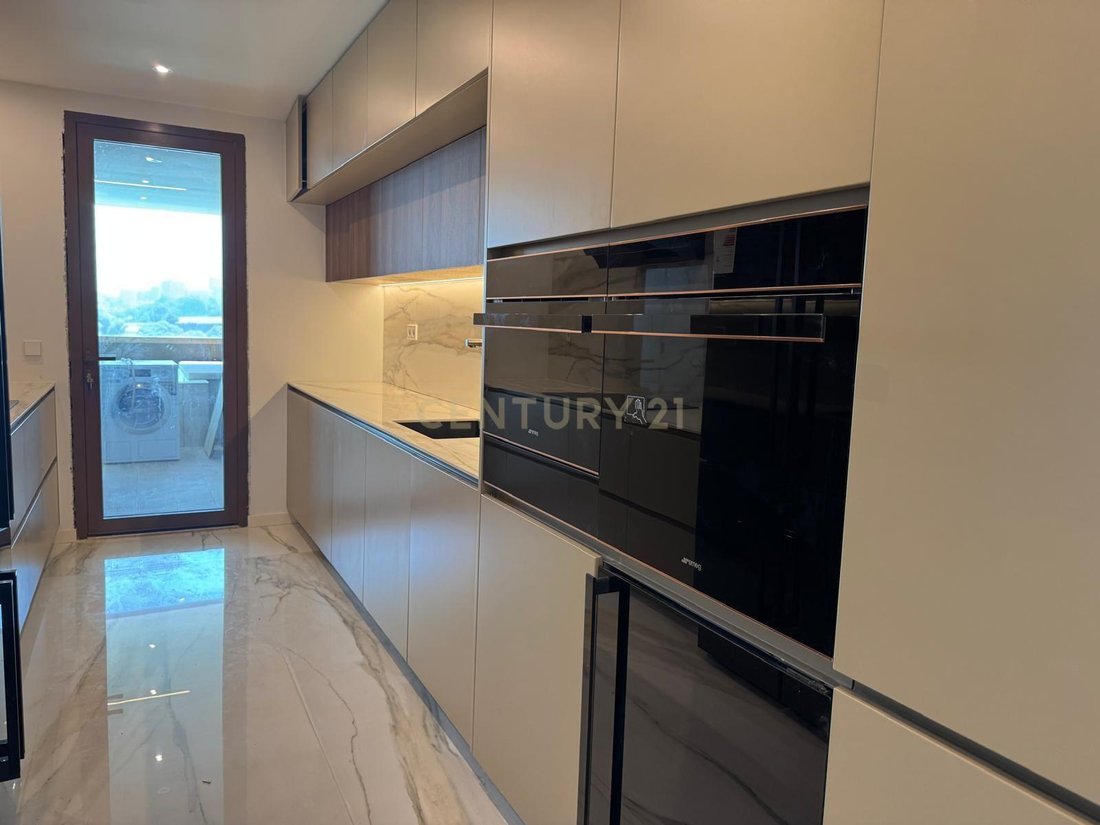 Apartment in Santa Marinha e Sao Pedro da Afurada, Porto District, Portugal 4 - 18336864