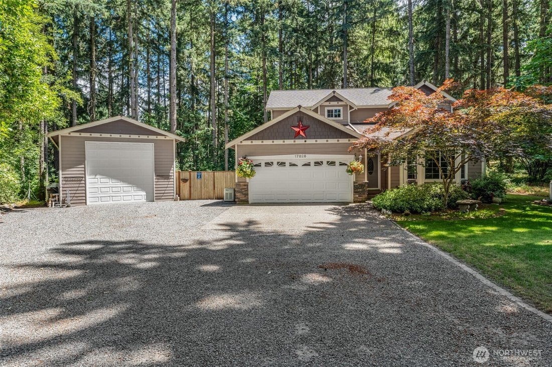 Yelm, Washington, United States 1 - 18336588