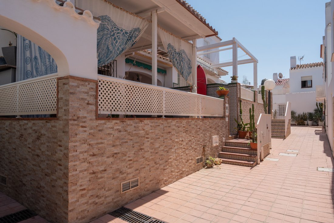 House in Rincon de la Victoria, Andalusia, Spain 4 - 18335861