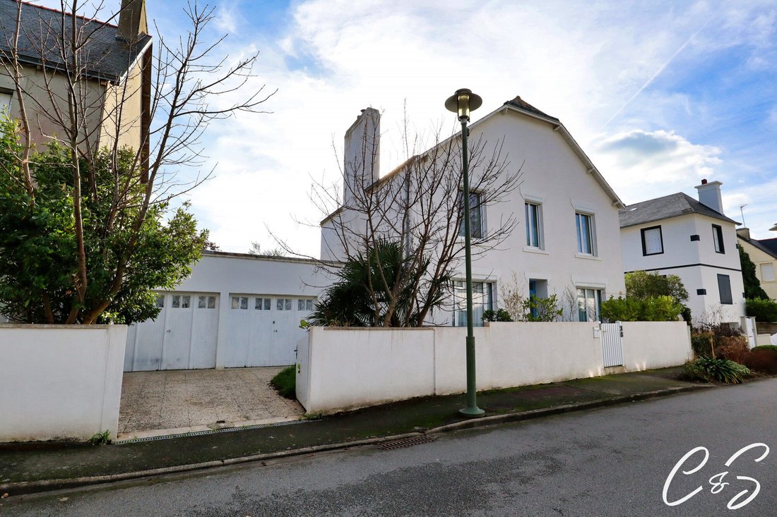 House in Loctudy, Brittany, France 1 - 18341927