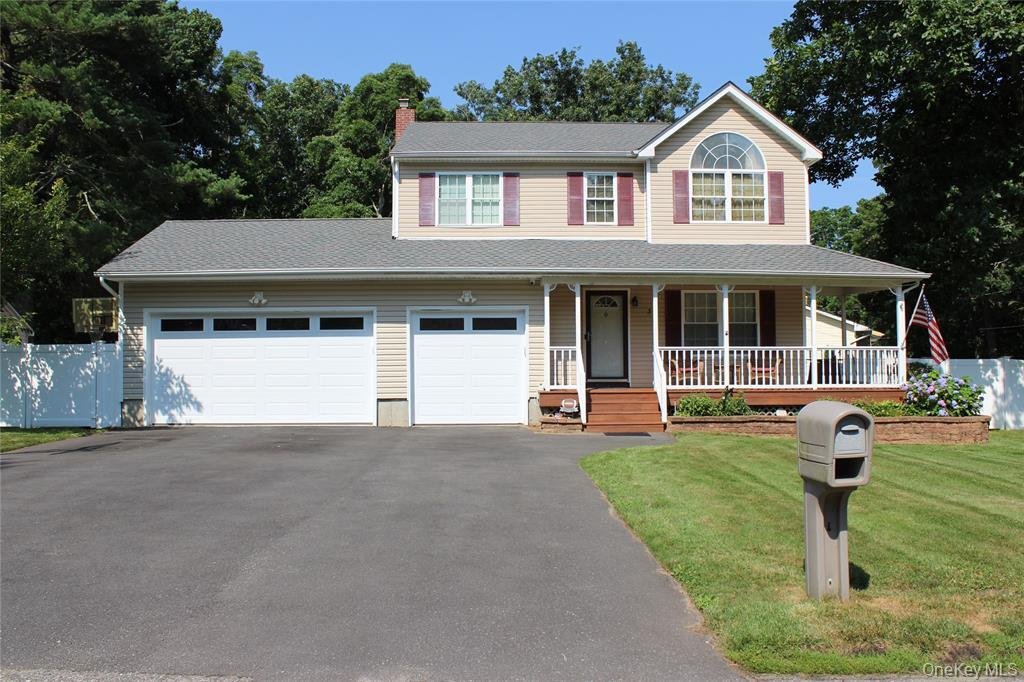 House in Mastic Beach, New York, United States 3 - 18334673