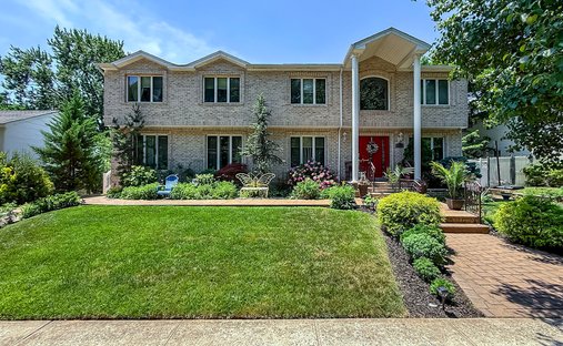 House in New York, New York, United States 1
