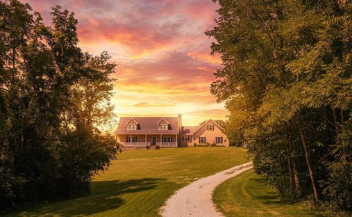 House in Harrodsburg, Kentucky, United States 1