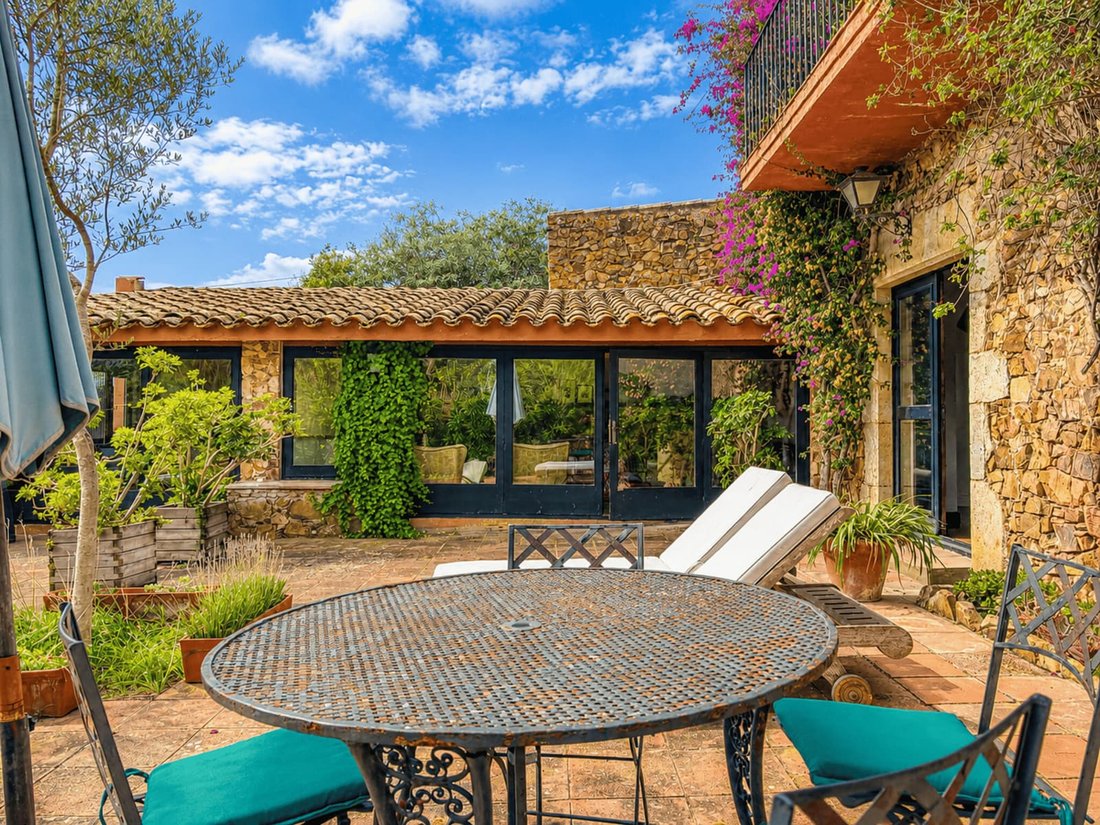 Finca in Mont-ras, Catalonia, Spain 2 - 18335147