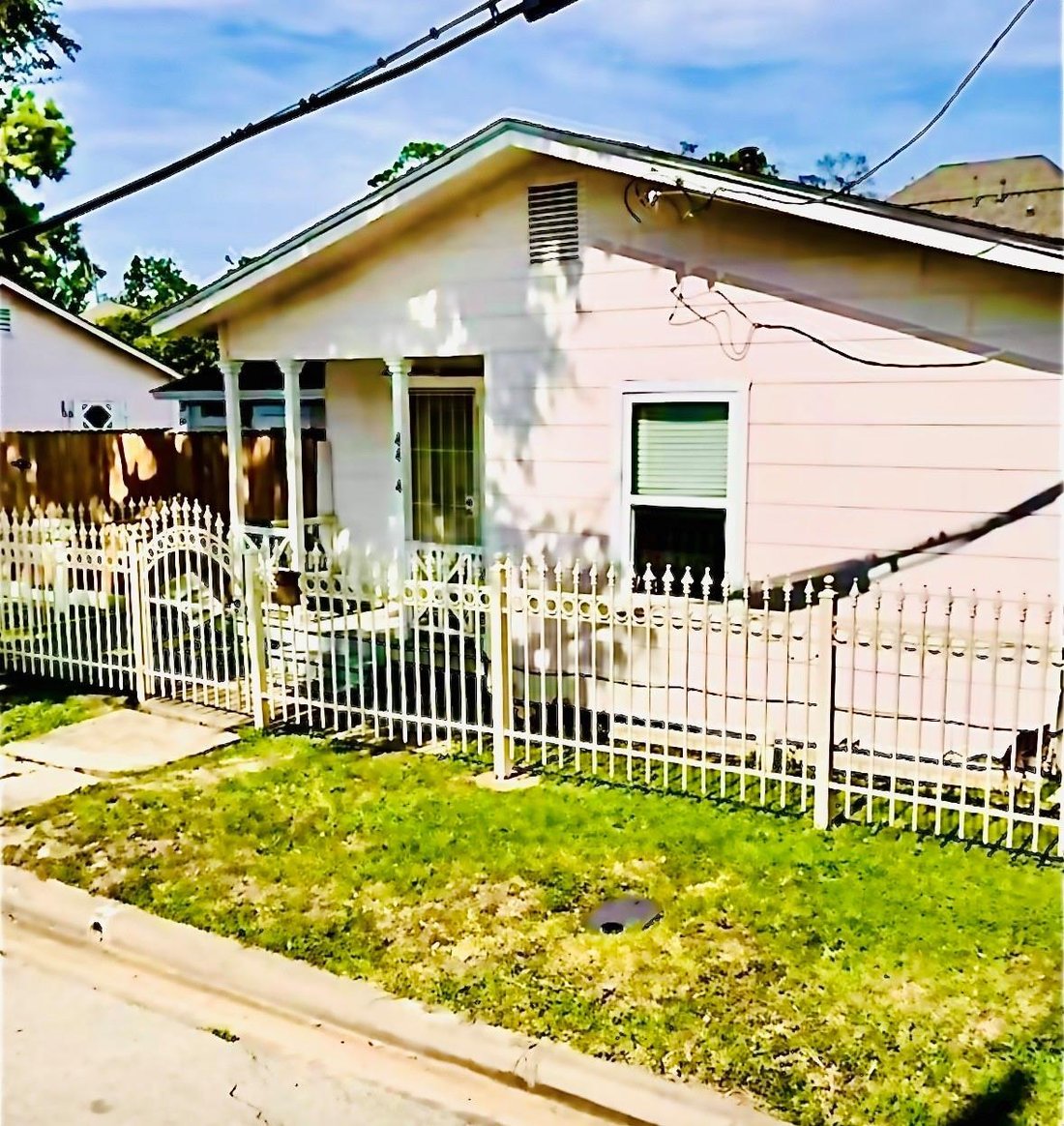 Houston, Texas, United States 3 - 18345586